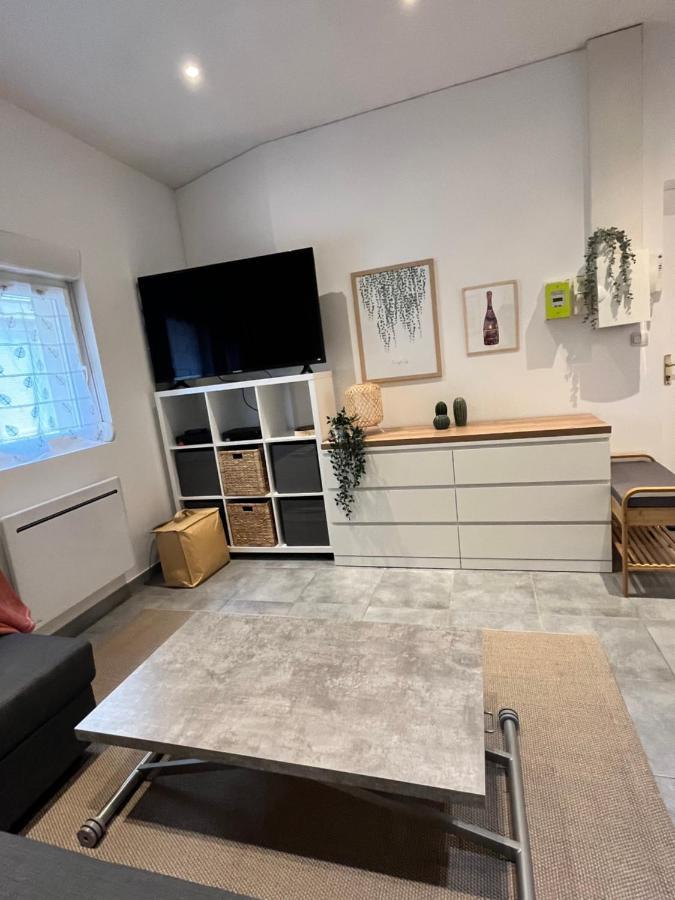 Le Remois Studio Cosy Hyper Centre Reims Exteriör bild